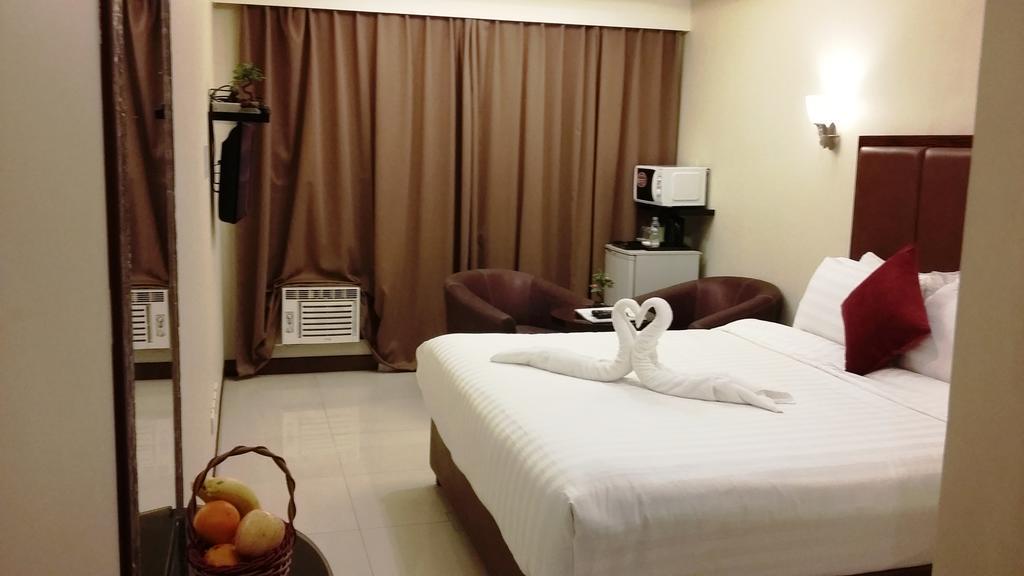 Jmm Apartment Suites Manila Exterior foto