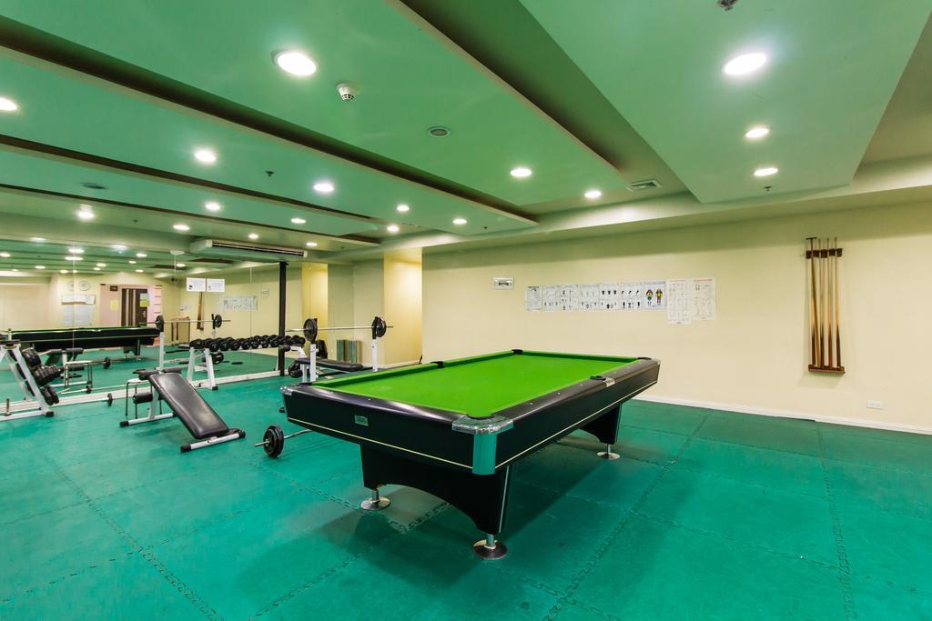 Jmm Apartment Suites Manila Exterior foto